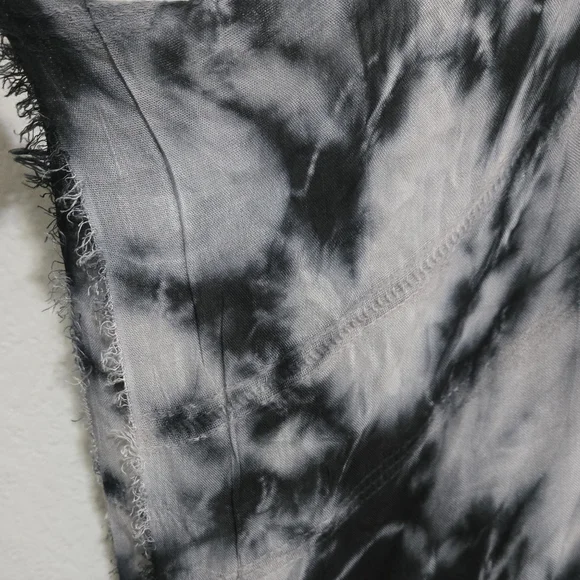 WOVEN HEART Black White Tie-Dye Kimono Beach Cover Up Raw Hem One Size - Picture 3 of 14
